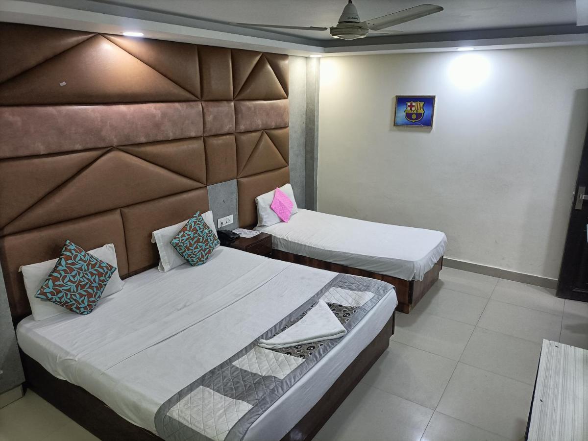 Hotel Le Mount Near Igi Airport ニューデリー エクステリア 写真