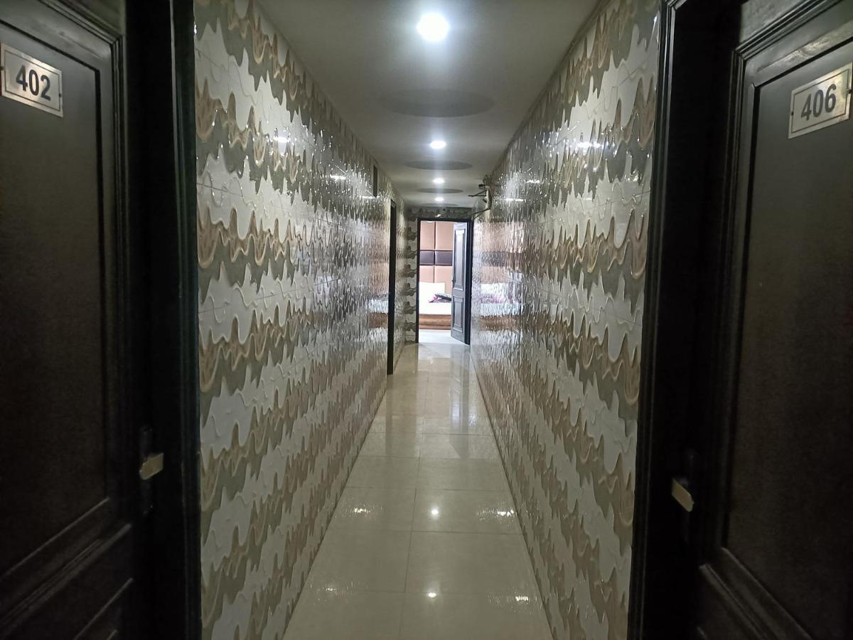 Hotel Le Mount Near Igi Airport ニューデリー エクステリア 写真