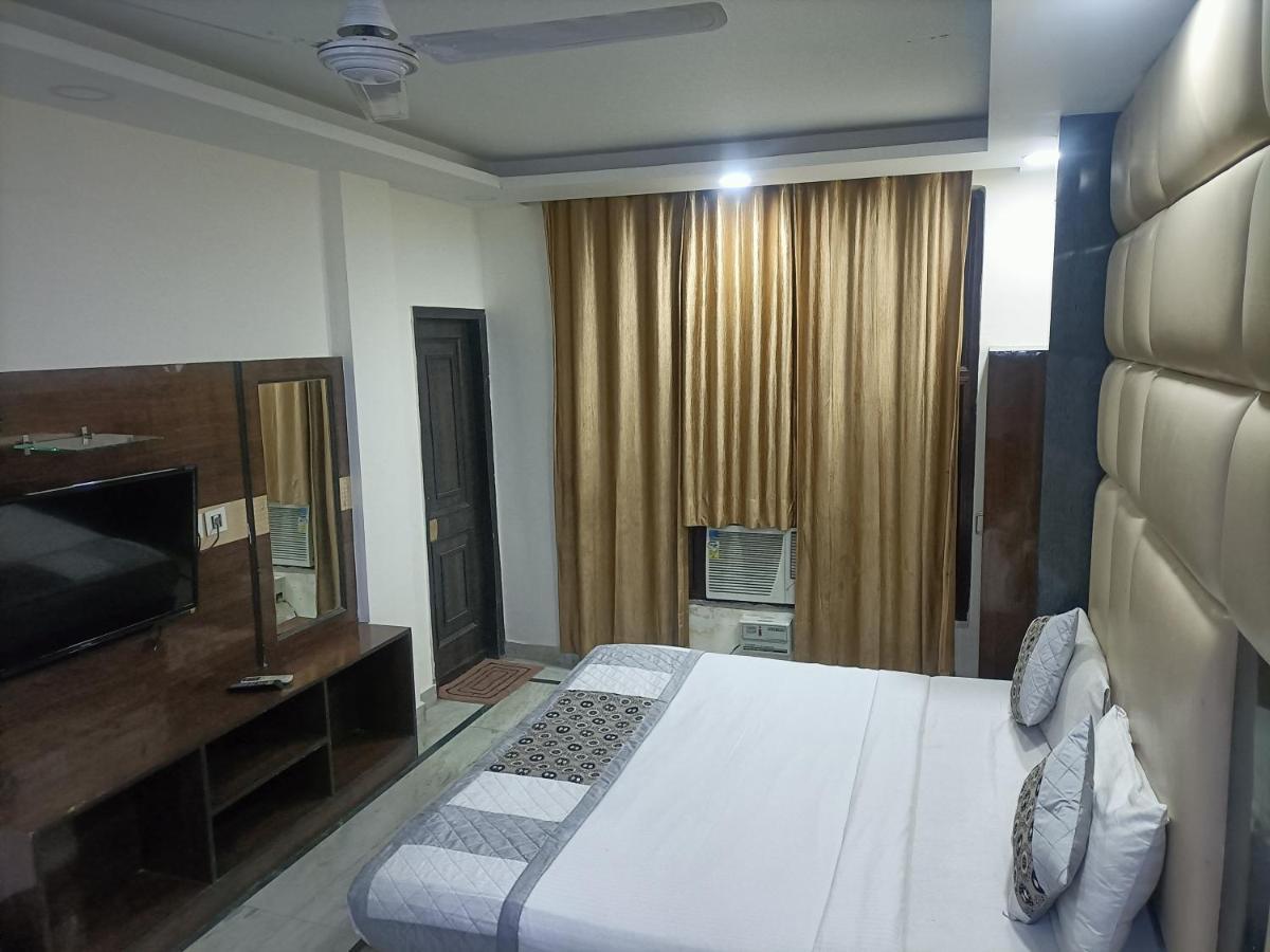 Hotel Le Mount Near Igi Airport ニューデリー エクステリア 写真