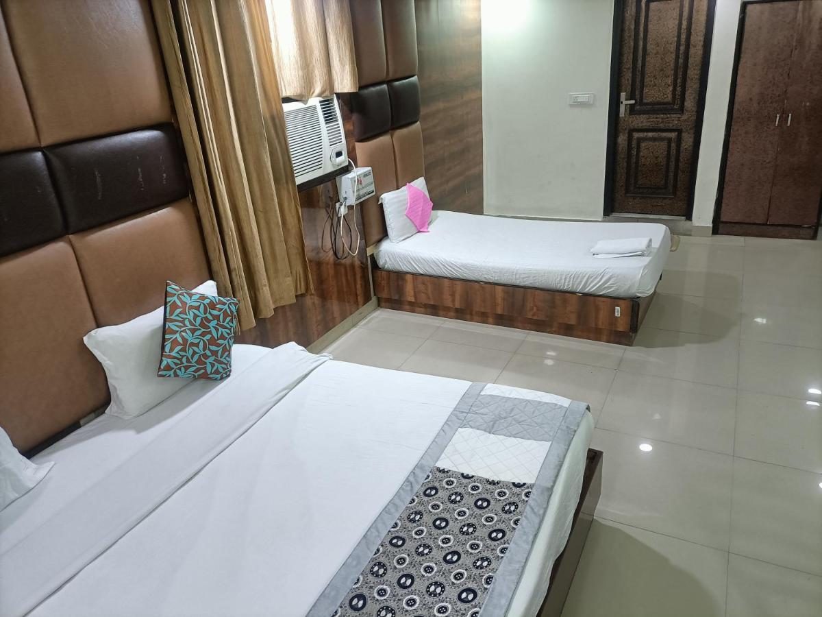 Hotel Le Mount Near Igi Airport ニューデリー エクステリア 写真