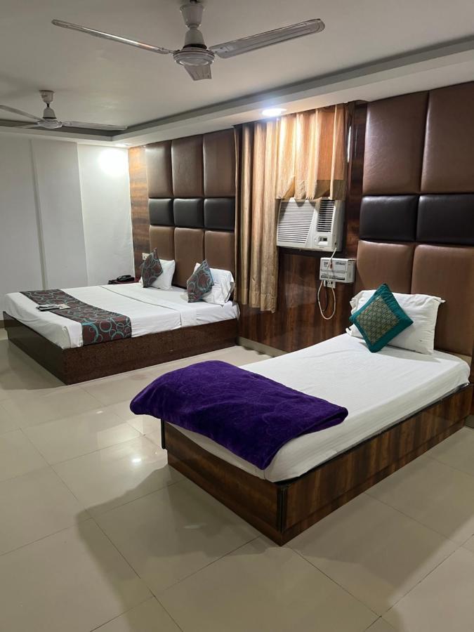 Hotel Le Mount Near Igi Airport ニューデリー エクステリア 写真