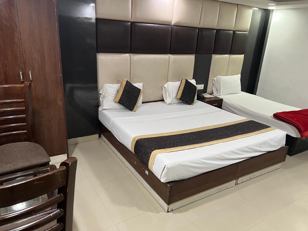 Hotel Le Mount Near Igi Airport ニューデリー エクステリア 写真