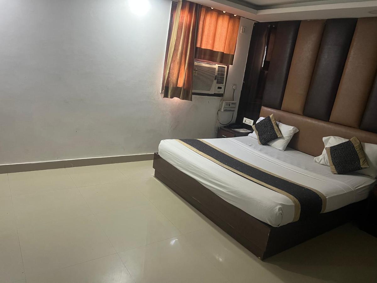 Hotel Le Mount Near Igi Airport ニューデリー エクステリア 写真