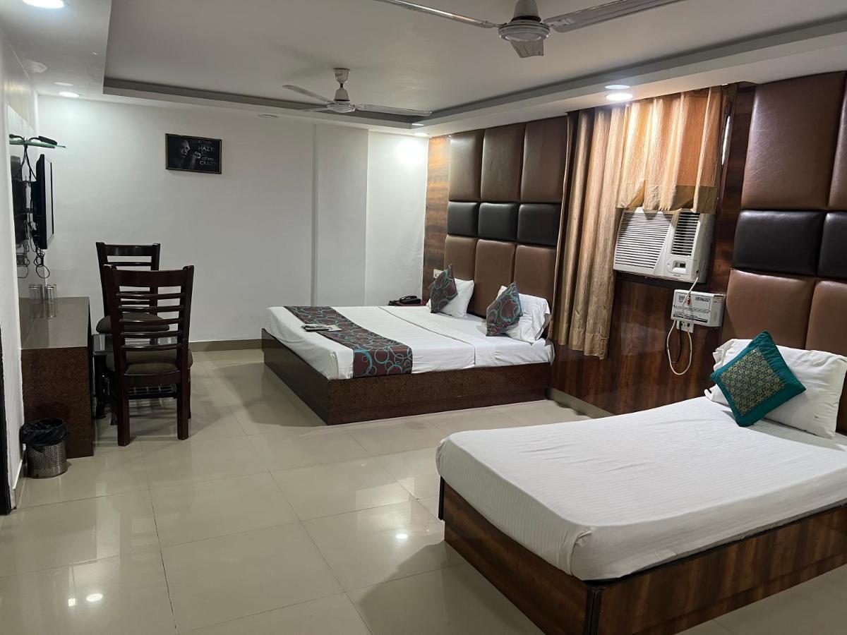 Hotel Le Mount Near Igi Airport ニューデリー エクステリア 写真